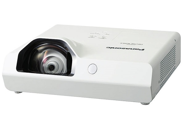 Videoprojector Panasonic PT-TW342A, Curta Distância, WXGA, 3300lm, LCD
