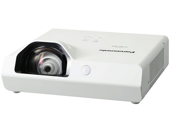 Videoprojector Panasonic PT-TX402A, Curta Distância, XGA, 3800lm, LCD